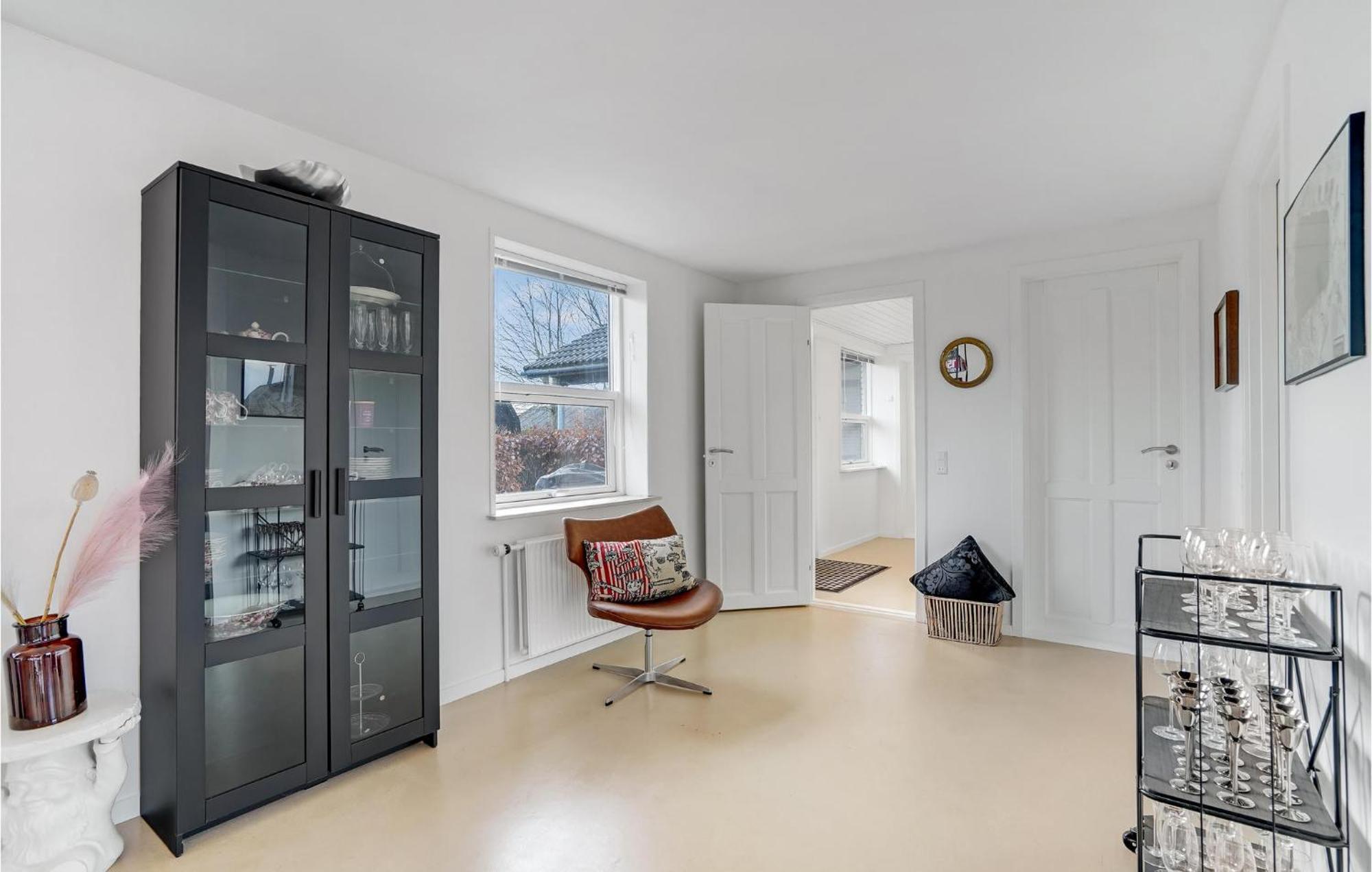 Gorgeous Home In Sunds With Kitchen Buitenkant foto